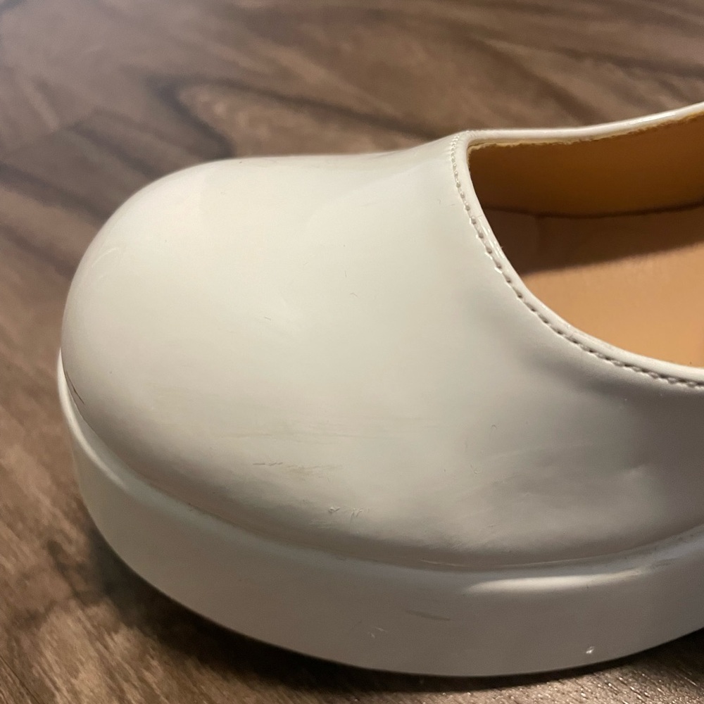 Women's White Platform Mary Jane Shoes - Picture 10 of 12